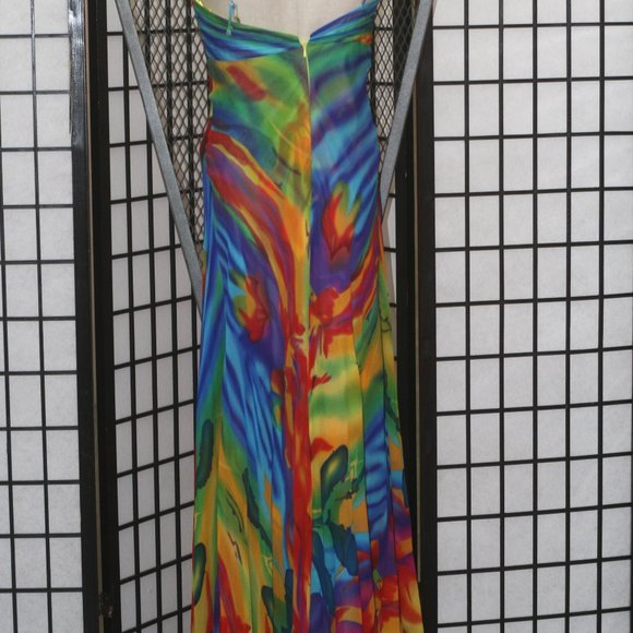 Colourful Gown with Sheer Layers - Picture 8 of 9